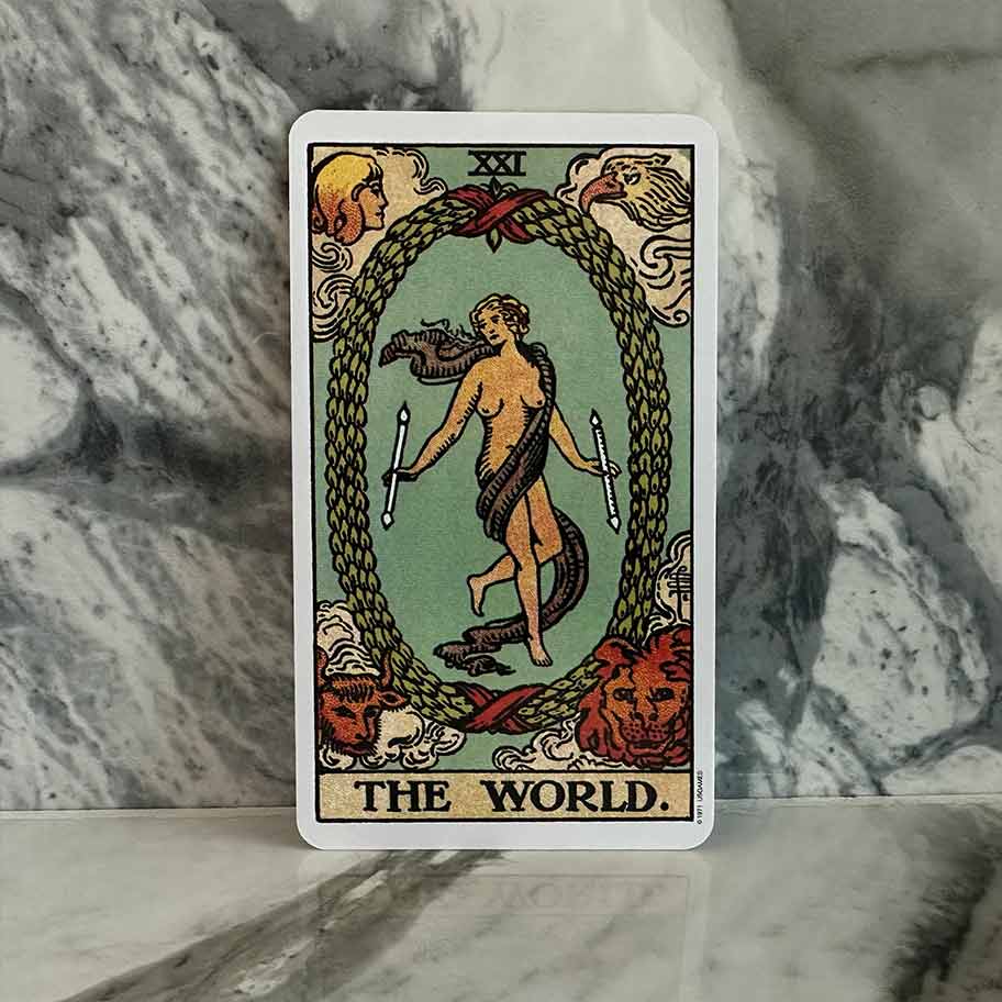 Crystal Turquoise Connection Item