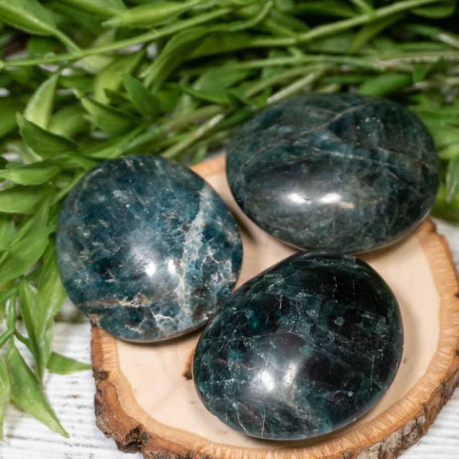 Crystal Blue Apatite Connection Item